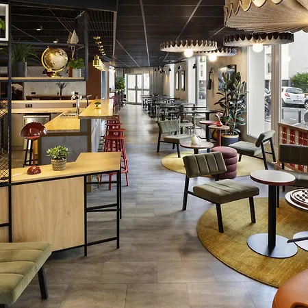 Hotel Ibis Nation Davout Parigi
